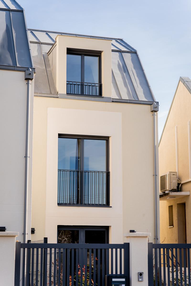 MAISON-SARTROUVILLE-LUCARNE-COMBLES-RENOVATION