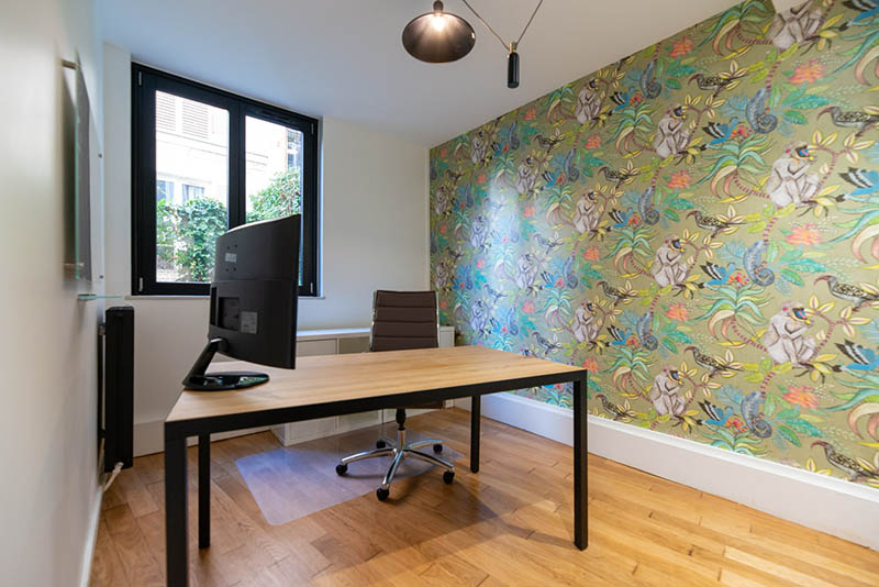 bureaux-swisslife-saint-germain-en-laye-tropical-papier-peint-parquet-bureau-architecte